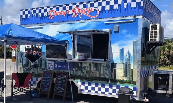 The exterior of Danny's Dawgs food truck