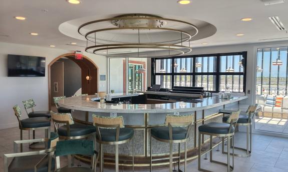 The bar area at Hugo's Bistro