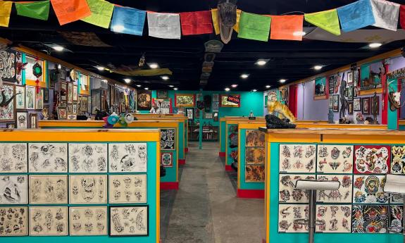 The booths at Stay True Tattoo