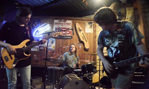 The three-person band Geez