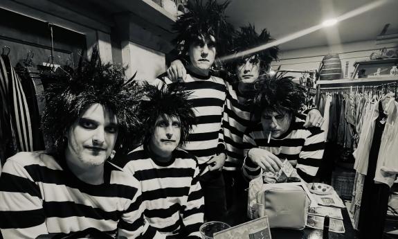 Members of the tribute band The Smiths (Robert) in their stage personas