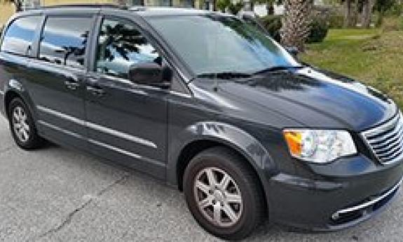 Airport Express vehicle in St. Augustine.