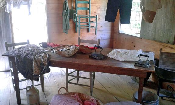 See the historic Ximenez-Fatio House Museum as it used to look! 