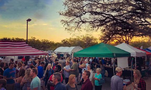  Night Market at the Amphitheatre