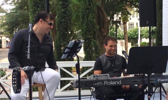 Leelynn Osborn playing live