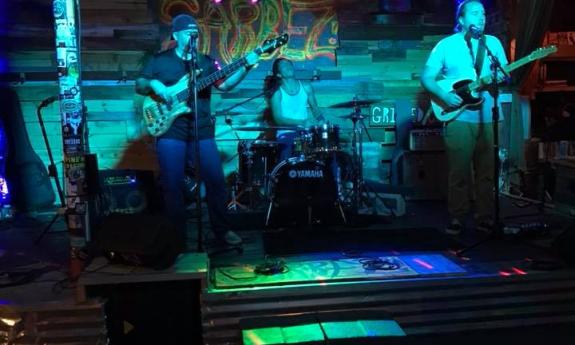 Space Heaters playing live