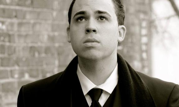 Leelynn Osborn in his suit