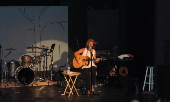 Crawford Boyd performing live