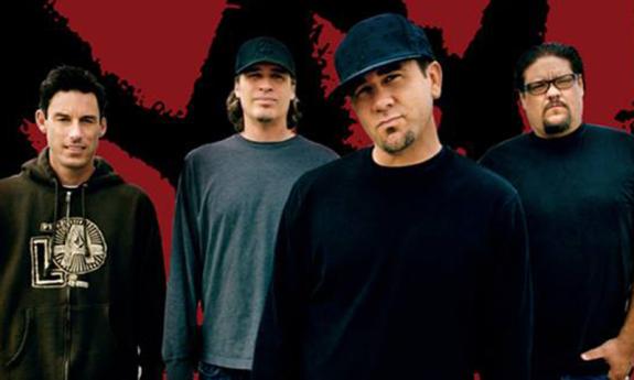 Pennywise will perform at the St. Augustine Amphitheatre.