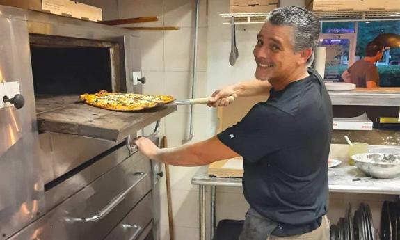 The pizza maker at Pirate Pizza in St. Augustine.