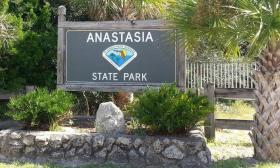 The entrance sign to Anastasia State Park