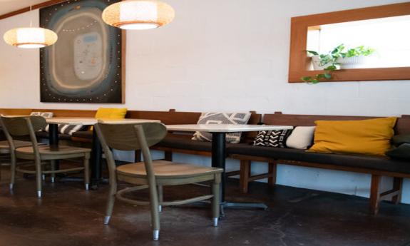 Buena Onda's cozy dining room