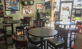 TailGators Sports Pub is a local favorite beer and wine bar located just north of St. Augustine’s historic district.