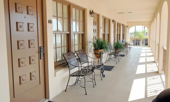 Sit on the patio and take in waterfront views at this St. Augustine inn.