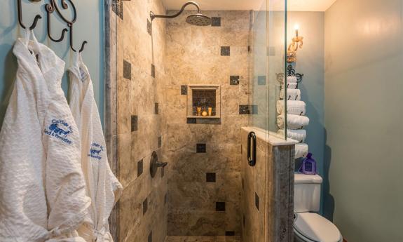 Tourmaline room bathroom at Carriage Way