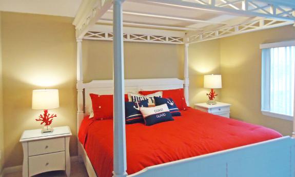 Master bedroom of one of Four Winds Condominiums, oceanfront vacation rentals in St. Augustine