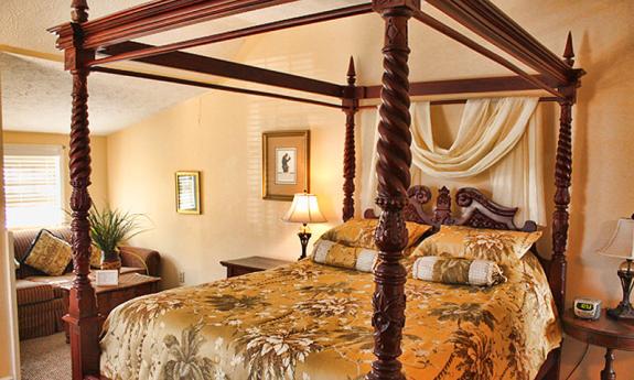 Comfortable and expertly appointed guest rooms at Old City House Inn.