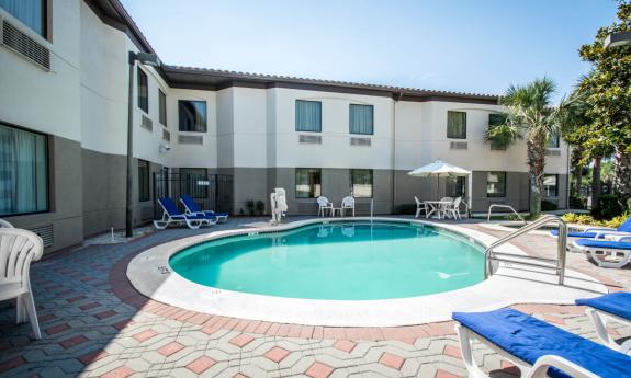 View of St. Augustine Inn's outdoor pool