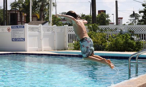 St. Augustine's Southern Oaks Inn boasts a sparkling outdoor swimming pool.