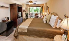 A luxurious king bed room in the St. George Inn in St. Augustine.