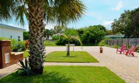 The courtyard at the Vilano Beach Garden Inn in St. Augustine, Florida.