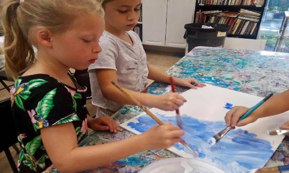 An art class at the Cultural Center at Ponte Vedra Beach.