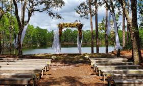 The Florida Agricultural Museum offers a lovely outdoor ceremony location. 