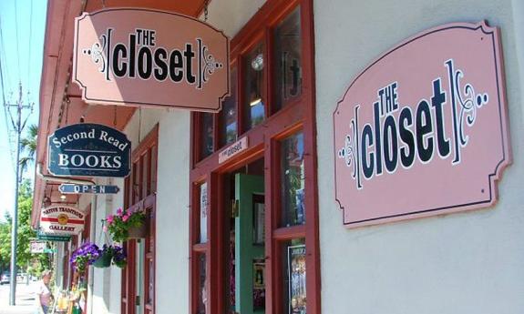 The door to The Closet on Cordova Street in St. Augustine.
