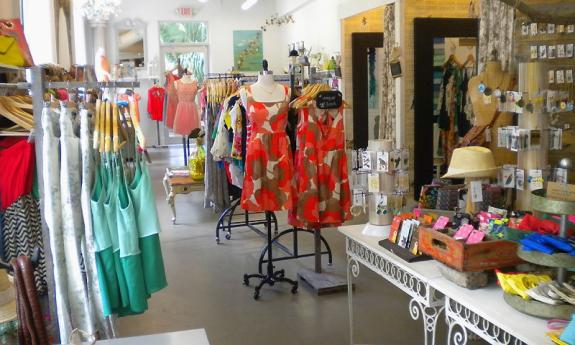 Browse Goldfinch Boutique and find the perfect clothes and accessories for any occasion!