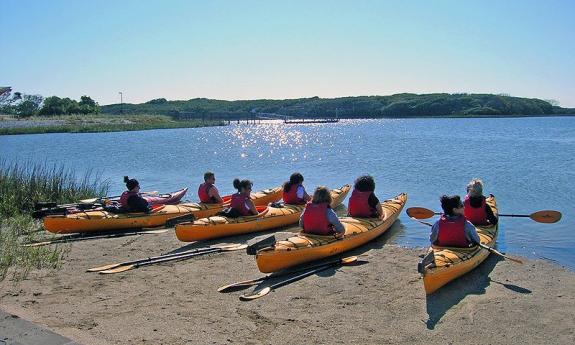 There are several boat ramps with multiple kayaking spots