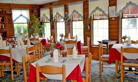 Converted from a family home in the Uptown San Marco area of St. Augustine, Le Pavillon restaurant offers an elegant but homey atmosphere along with delicious continental cuisine.