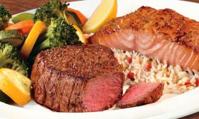 Longhorn Surf and Turf with vegetable medley