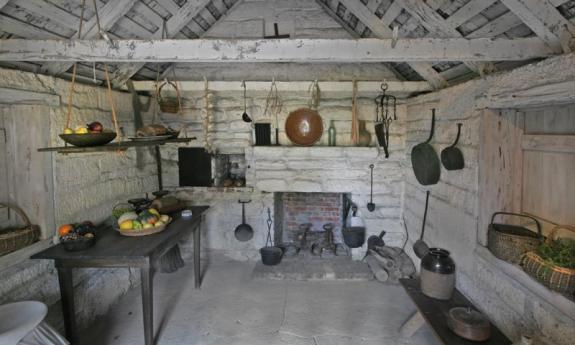 Detached summer kitchen at the Oldest House.