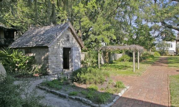 Outdoor kitchen at the Oldest House Complex. 