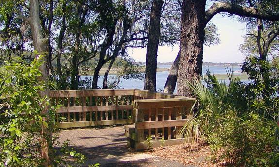 Vaill Point Park