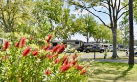 Stagecoach RV Park has full hook-ups, free wifi, laundry facilities, and bathrooms.