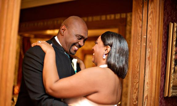 Bride and groom at the Cedar House Inn.