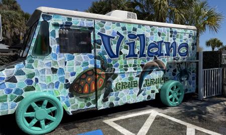 The exterior of the Vilano Grub Truck