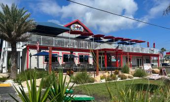 Crabby's Beachside Restaurant from the front on a sunny day