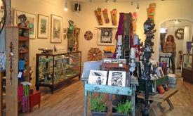 Browse the wide selection of art, gifts and more at the many participating galleries and boutiques. 