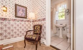 Queen Anne's Lace Bathroom 