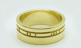 Guests can get handcrafted gold rings in the heart of historic St. Augustine at Joel Bagnal Goldsmith Gallery. 