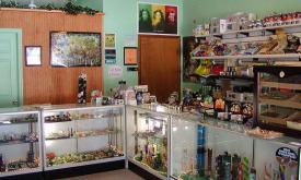 Located minutes from downtown St. Augustine, the Time Warp Smoke Shop offers a variety of tobacco related products. 