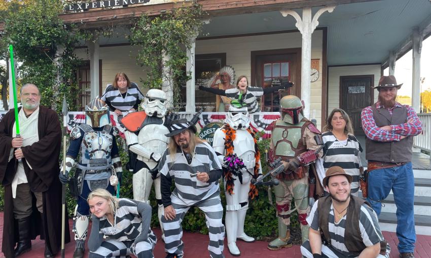 Spooky criminals and guards prepare for the Old Town Trolley Tours annual Jail Break 5K