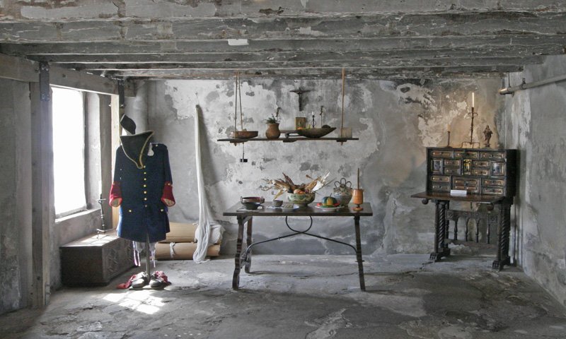 oldest house living room