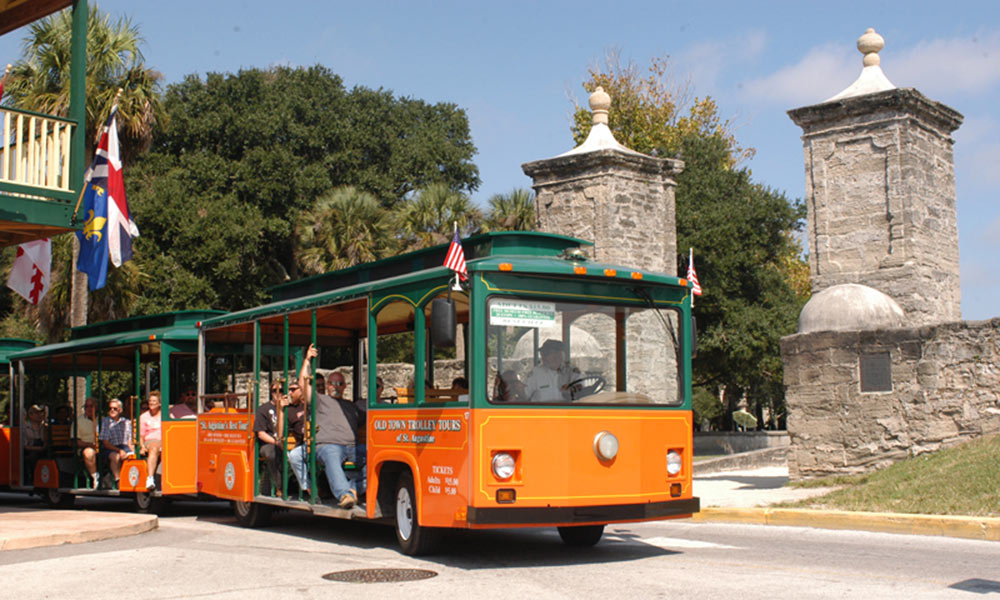 old town trolley tours parking